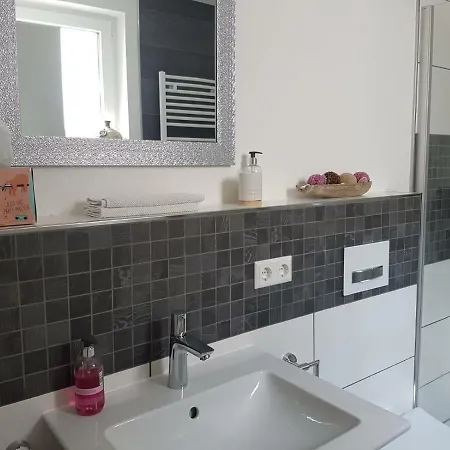 Bei Alex بيت ضيافة 3*