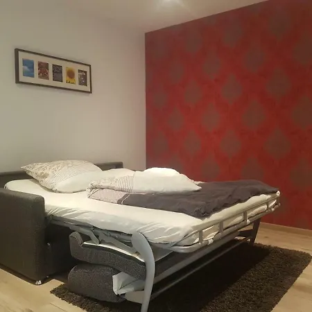 Bei Alex بيت ضيافة إيتينهايم