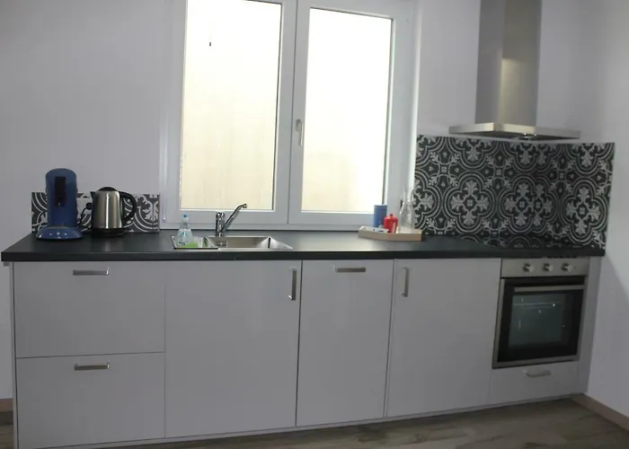 ゲストハウス Bei Alex エッテンハイム